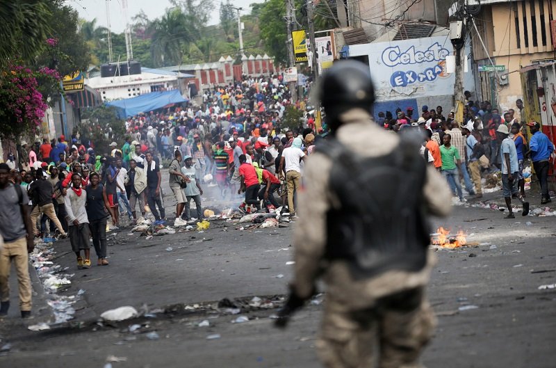 2019-09-27T221615Z_1_LYNXMPEF8Q1YR_RTROPTP_4_HAITI-POLITICS.JPG
