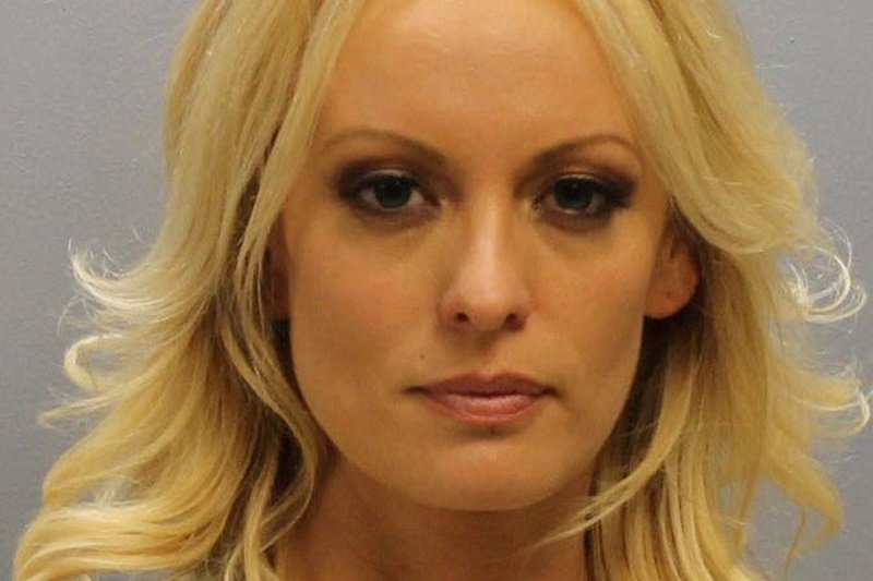 2019-09-27T232005Z_1_LYNXMPEF8Q210_RTROPTP_4_PEOPLE-STORMY-DANIELS.JPG