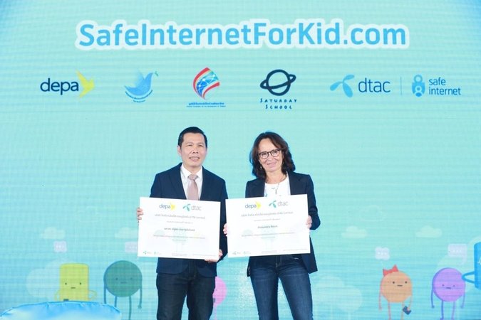 800_aed156970ff3201.jpg