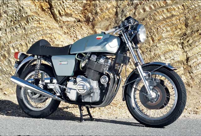 Laverda_2.jpg.d1df3280683888fc7915792bf7e4f0ef.jpg