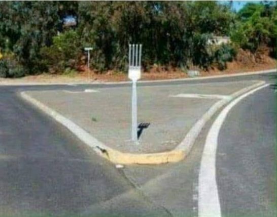 fork.jpg.fc12cc25fbfb73663b1e53266d1ad7cc.jpg