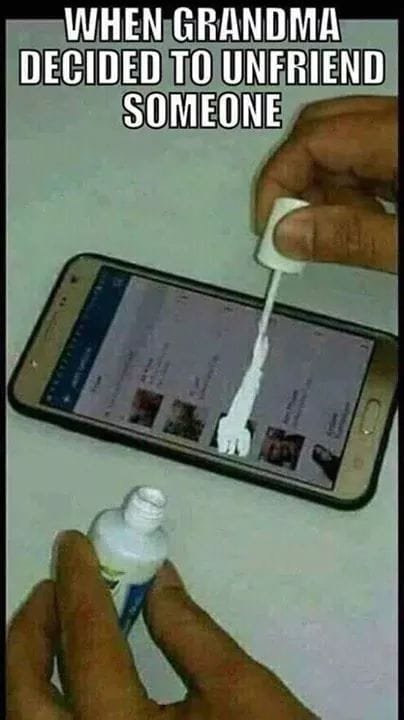 unfriend.jpg.1e44abc6493b0814006e9ccc74603e9c.jpg
