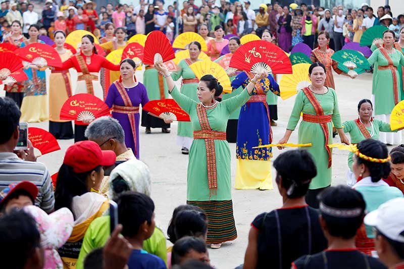 2019-09-30T230257Z_1_LYNXMPEF8T1JB_RTROPTP_4_VIETNAM-MINORITIES-CHAM.JPG