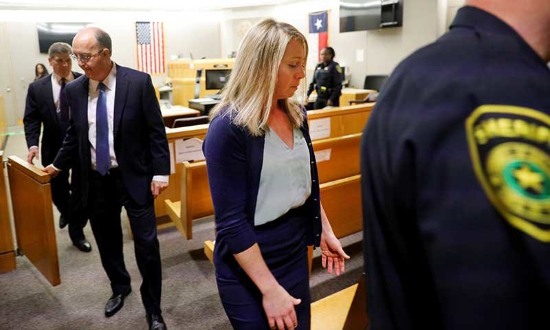 2019-10-01T201129Z_1_LYNXMPEF903E8_RTROPTP_4_TEXAS-CRIME-AMBER-GUYGER.JPG