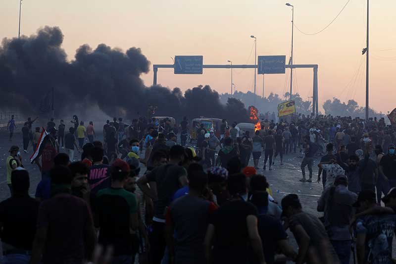 2019-10-06T141009Z_2_LYNXNPEF950AM_RTROPTP_4_IRAQ-PROTESTS.JPG