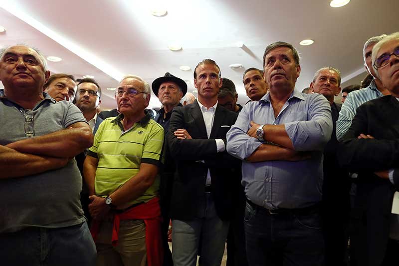 2019-10-06T225955Z_1_LYNXMPEF950QP_RTROPTP_4_PORTUGAL-ELECTION.JPG