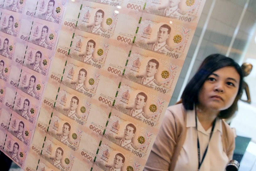 2019-10-09T073011Z_1_LYNXMPEF980FN_RTROPTP_4_THAILAND-BANKNOTES.JPG