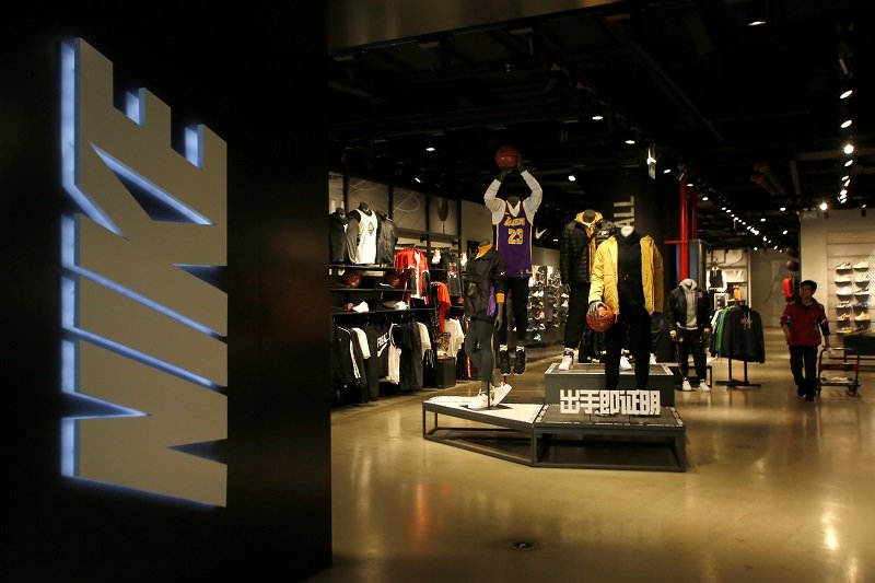 2019-10-11T124457Z_3_LYNXMPEF990O3_RTROPTP_4_CHINA-BASKETBALL-NBA-NIKE.JPG