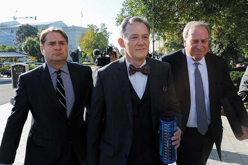 2019-10-15T151656Z_1_LYNXMPEF9E1D2_RTROPTP_4_USA-TRUMP-WHISTLEBLOWER.JPG