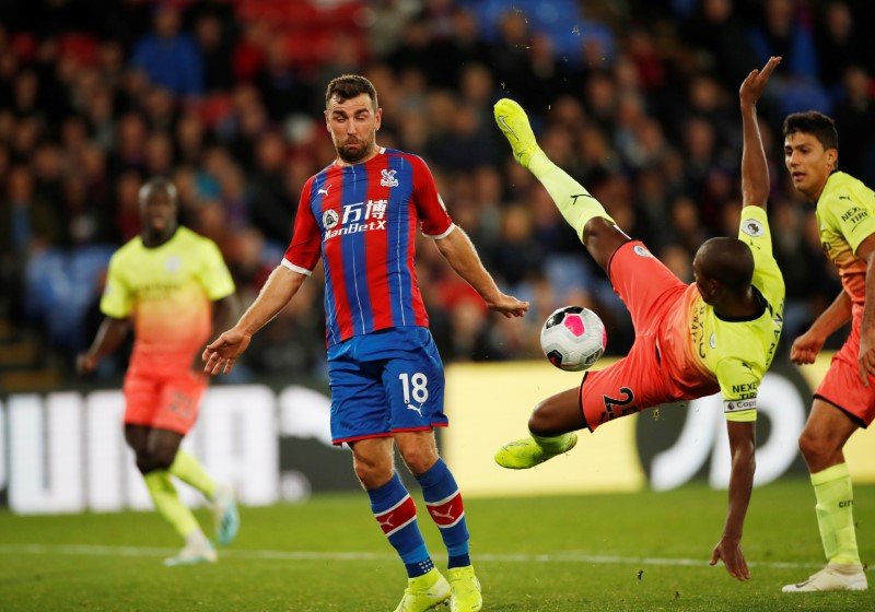 2019-10-19T184706Z_1_LYNXMPEF9I0J1_RTROPTP_3_SOCCER-ENGLAND-CRY-MCI-REPORT.JPG