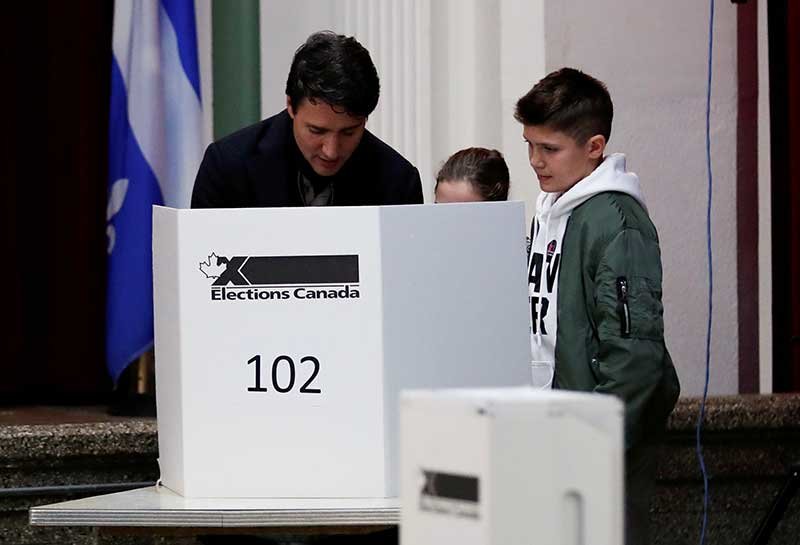 2019-10-22T032421Z_1_LYNXMPEF9L07O_RTROPTP_4_CANADA-ELECTION-TRUDEAU.JPG