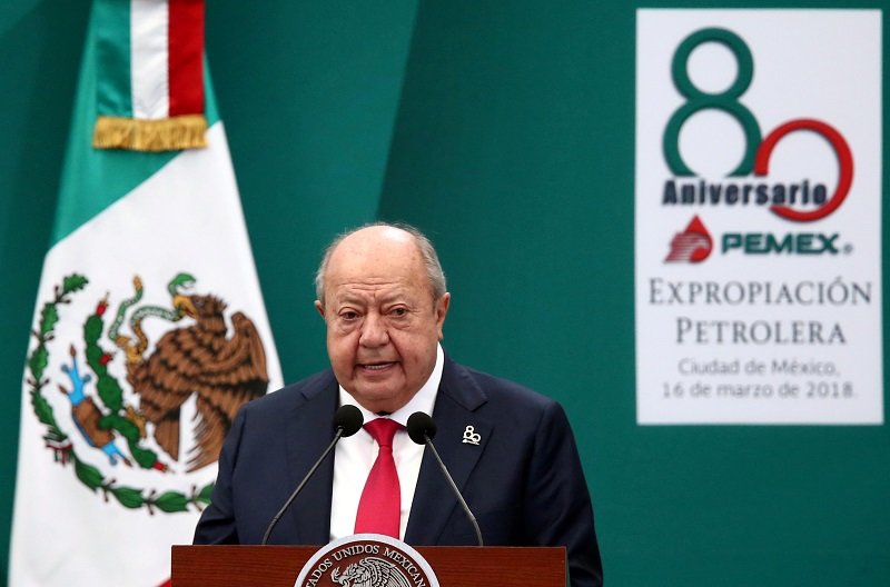 2019-10-26T205316Z_1_LYNXMPEF9P0NP_RTROPTP_4_MEXICO-OIL-UNION.JPG