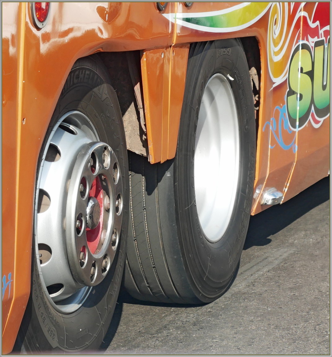P1080490_crop_Sawang.thumb.JPG.a57002be5a62bebd61ad4ed6f32f93c4.JPG