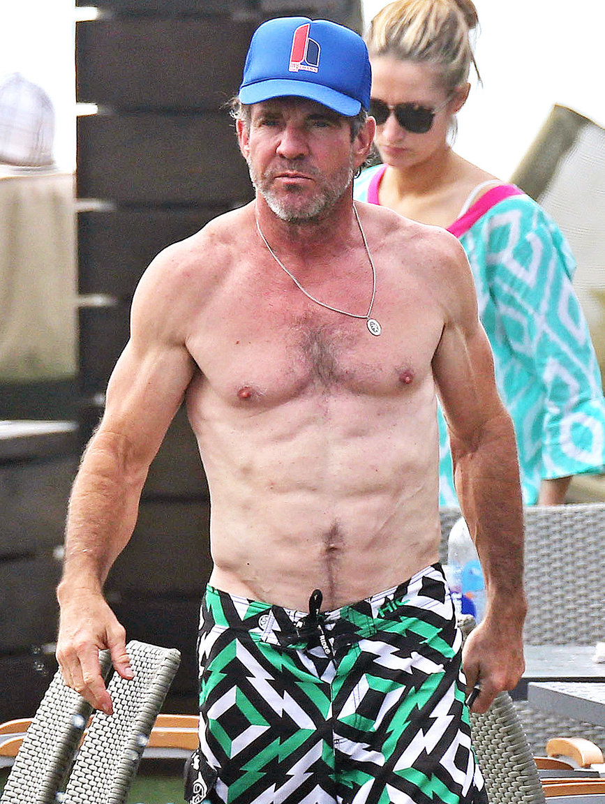 dennis-quaid-abs-zoom-02-75c0dc97-b043-4070-992f-964c572955f7.jpg