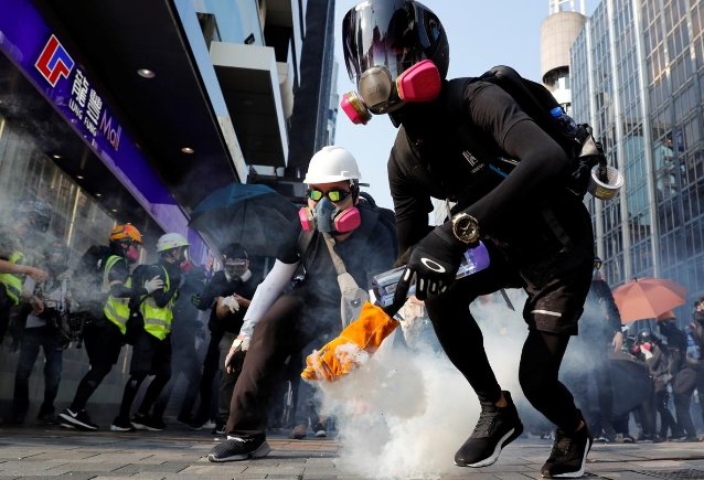 hk-protest.jpg