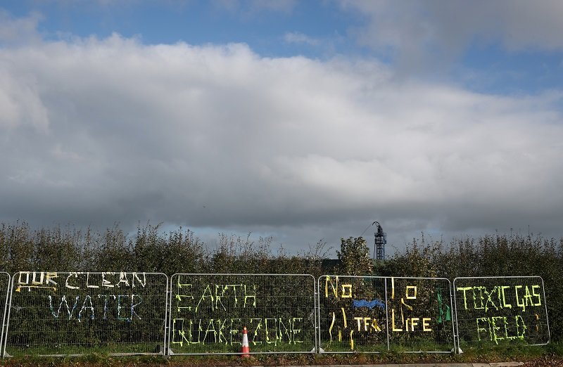2019-11-02T005255Z_2_LYNXMPEFA1015_RTROPTP_4_BRITAIN-FRACKING.JPG