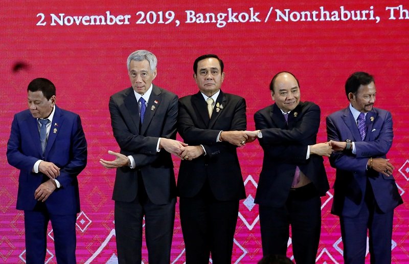 2019-11-02T151502Z_1_LYNXMPEFA10BG_RTROPTP_4_ASEAN-SUMMIT.JPG