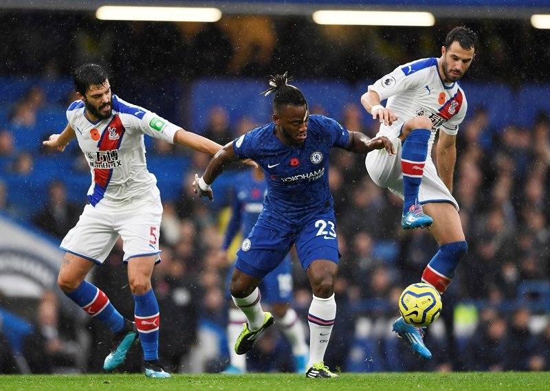 2019-11-09T191617Z_1_LYNXMPEFA80J4_RTROPTP_4_SOCCER-ENGLAND-CHE-CRY-REPORT.JPG