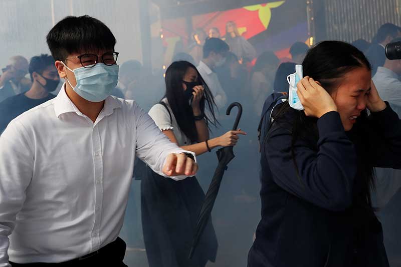 2019-11-12T001507Z_1_LYNXMPEFAB00B_RTROPTP_4_HONGKONG-PROTESTS.JPG