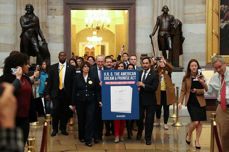 2019-11-12T212341Z_1_LYNXMPEFAB258_RTROPTP_4_USA-COURT-IMMIGRATION.JPG