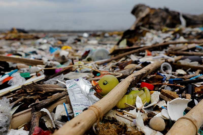2019-11-13T142534Z_1_LYNXMPEFAC1HL_RTROPTP_4_ASIA-PLASTIC.JPG