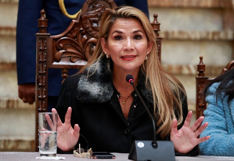 2019-11-15T185750Z_2_LYNXMPEFAE1GG_RTROPTP_4_BOLIVIA-ELECTION-TRANSITION.JPG