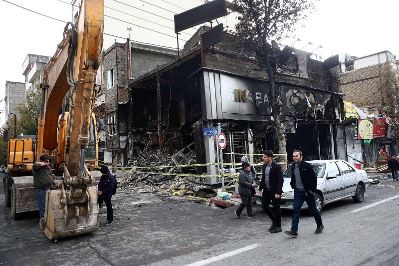 2019-11-22T170259Z_1_LYNXMPEFAL1FN_RTROPTP_4_IRAN-FUEL-PROTESTS.JPG