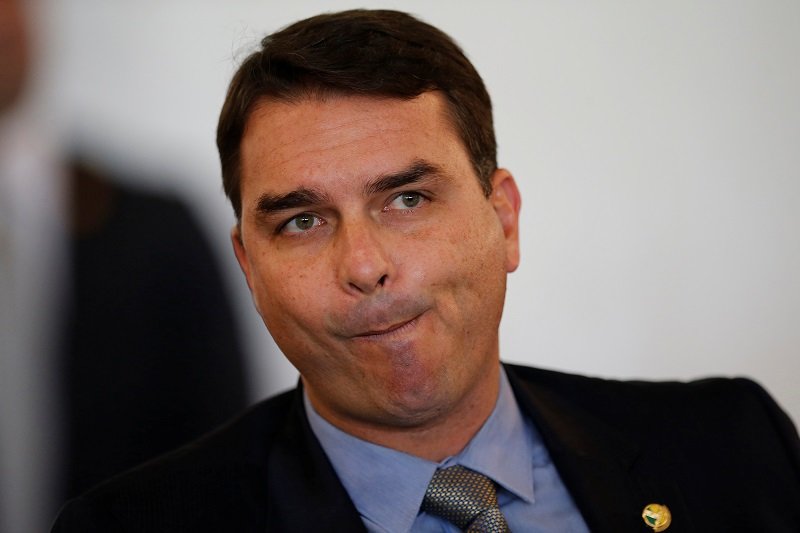 2019-11-23T173923Z_1_LYNXMPEFAM0MC_RTROPTP_4_BRAZIL-POLITICS.JPG