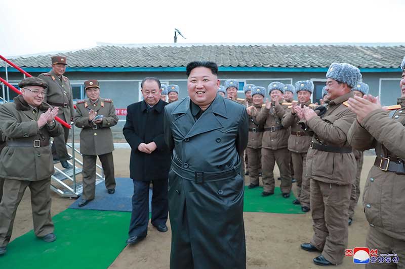 2019-11-28T232448Z_4_LYNXMPEFAR1DN_RTROPTP_4_NORTHKOREA-MISSILES.JPG