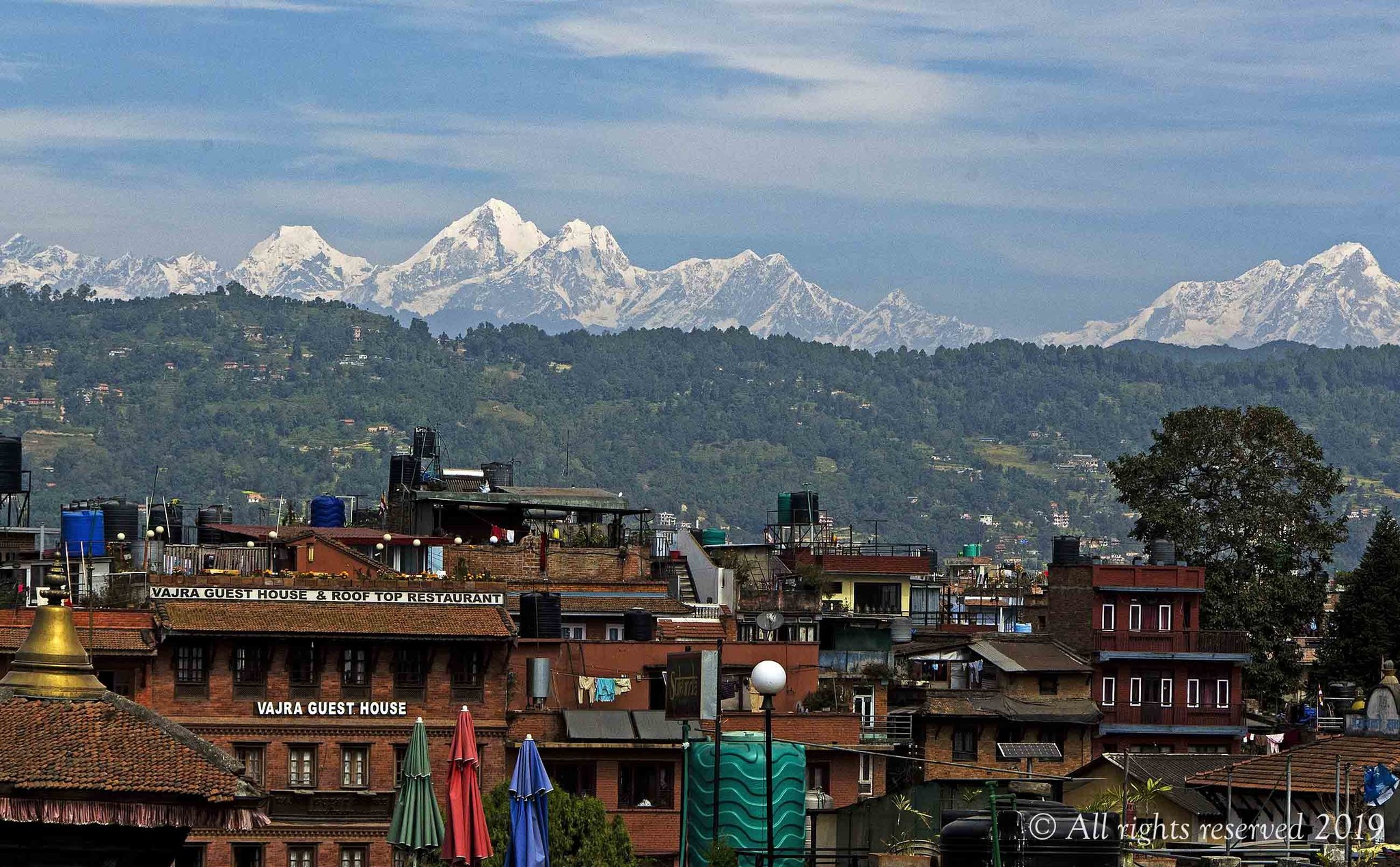 Himilayas above Bhaktapur.1.jpg