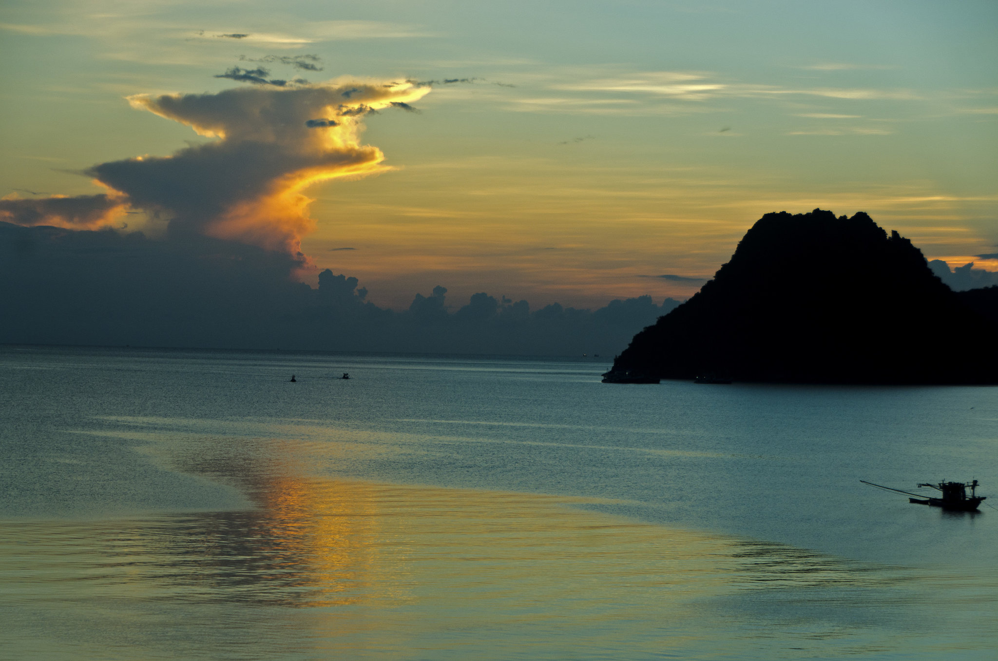 Sunrise Prachup Khiri Khan-2.jpg
