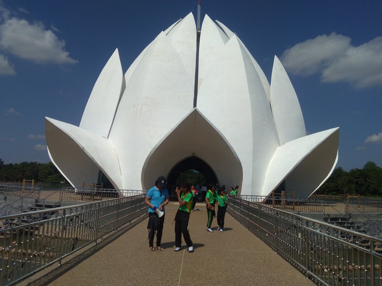 662465346_buddhaparknew.thumb.jpg.83f05938d4b2a4d29a3b4e414cc25937.jpg