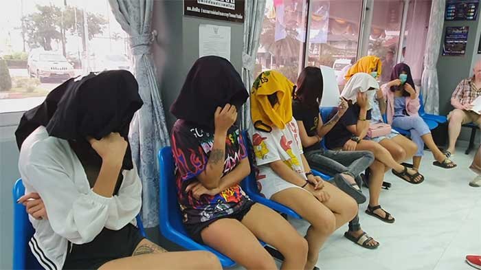 6pm1.jpg