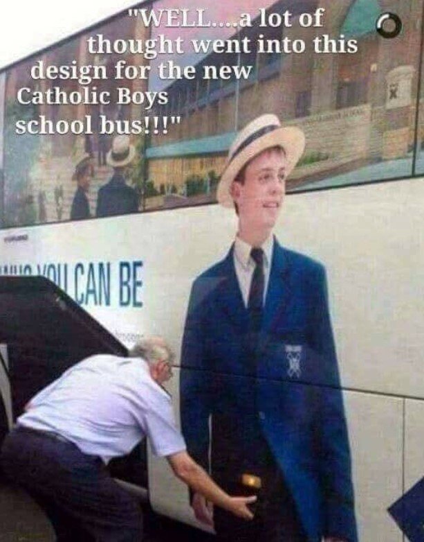 BoysSchoolBus.jpg.94efc38d3c192eae6b345dac85567dfd.jpg