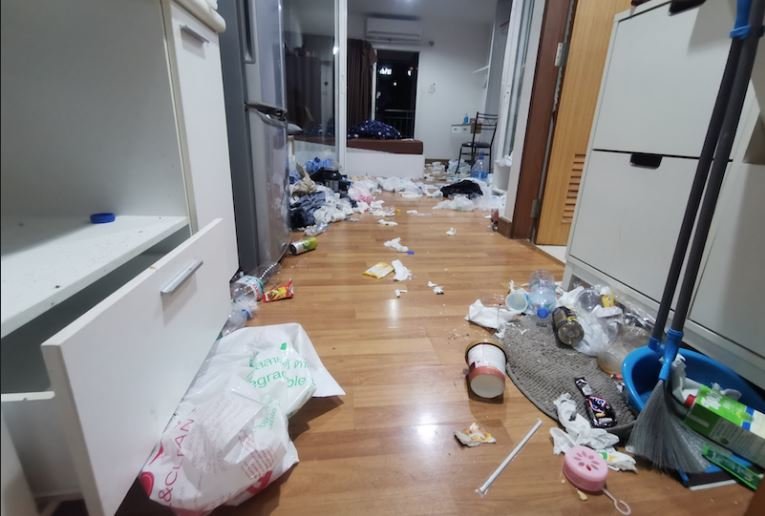 mess2.JPG