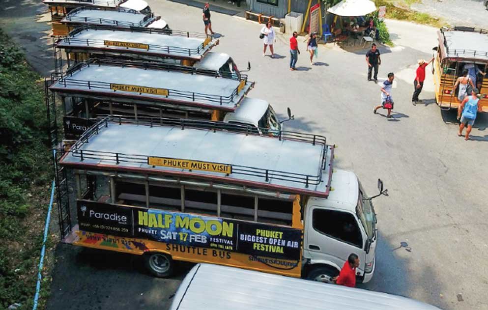 paradise_beach_shuttle.jpg