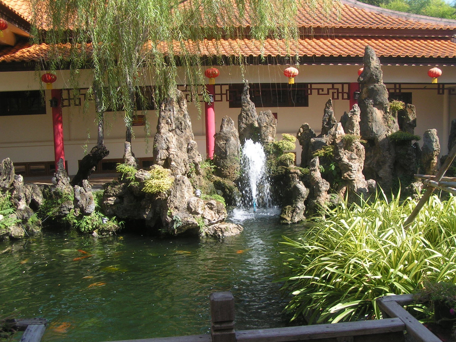 1340602407_chinesewatergarden.thumb.JPG.a741f8766a9532a17e32e4e31ecb3851.JPG