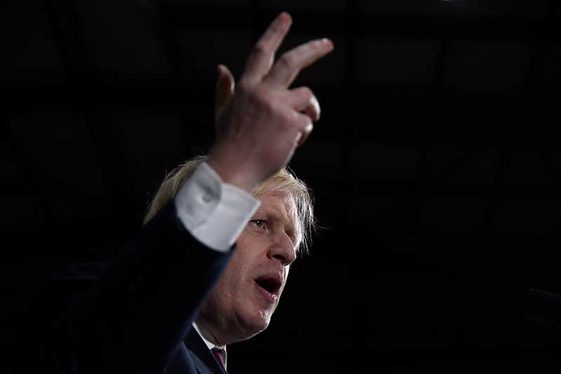 2019-12-10T210646Z_1_LYNXMPEFB91SV_RTROPTP_4_BRITAIN-ELECTION-JOHNSON.JPG