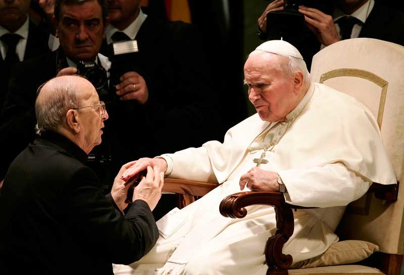 2019-12-22T113817Z_1_LYNXMPEFBL07Y_RTROPTP_4_MEXICO-RELIGION.JPG