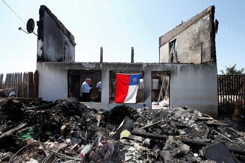 2019-12-26T202938Z_1_LYNXMPEFBP10V_RTROPTP_4_CHILE-FIRE.JPG