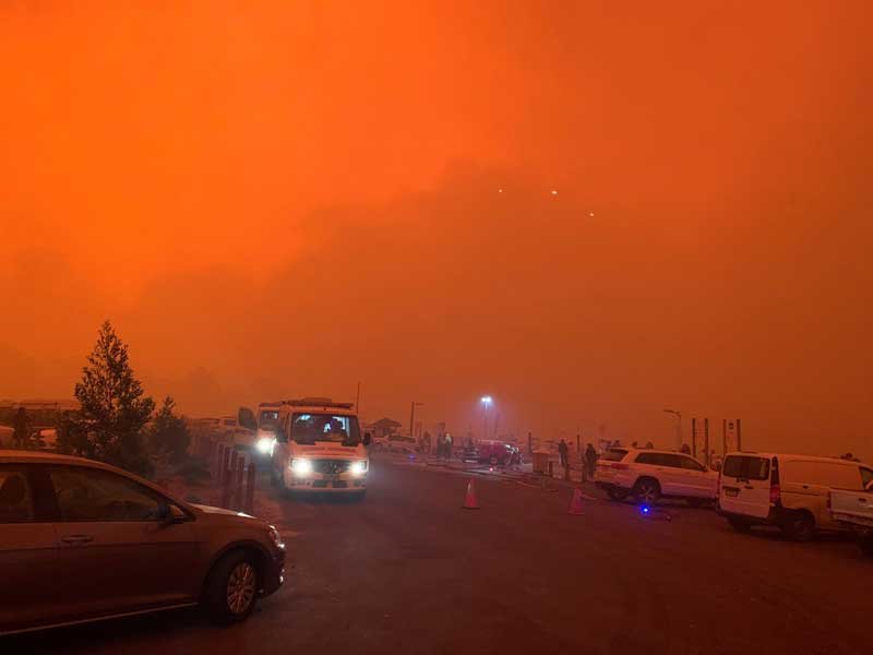 2019-12-31T015242Z_1_LYNXMPEFBU015_RTROPTP_4_AUSTRALIA-BUSHFIRES.JPG