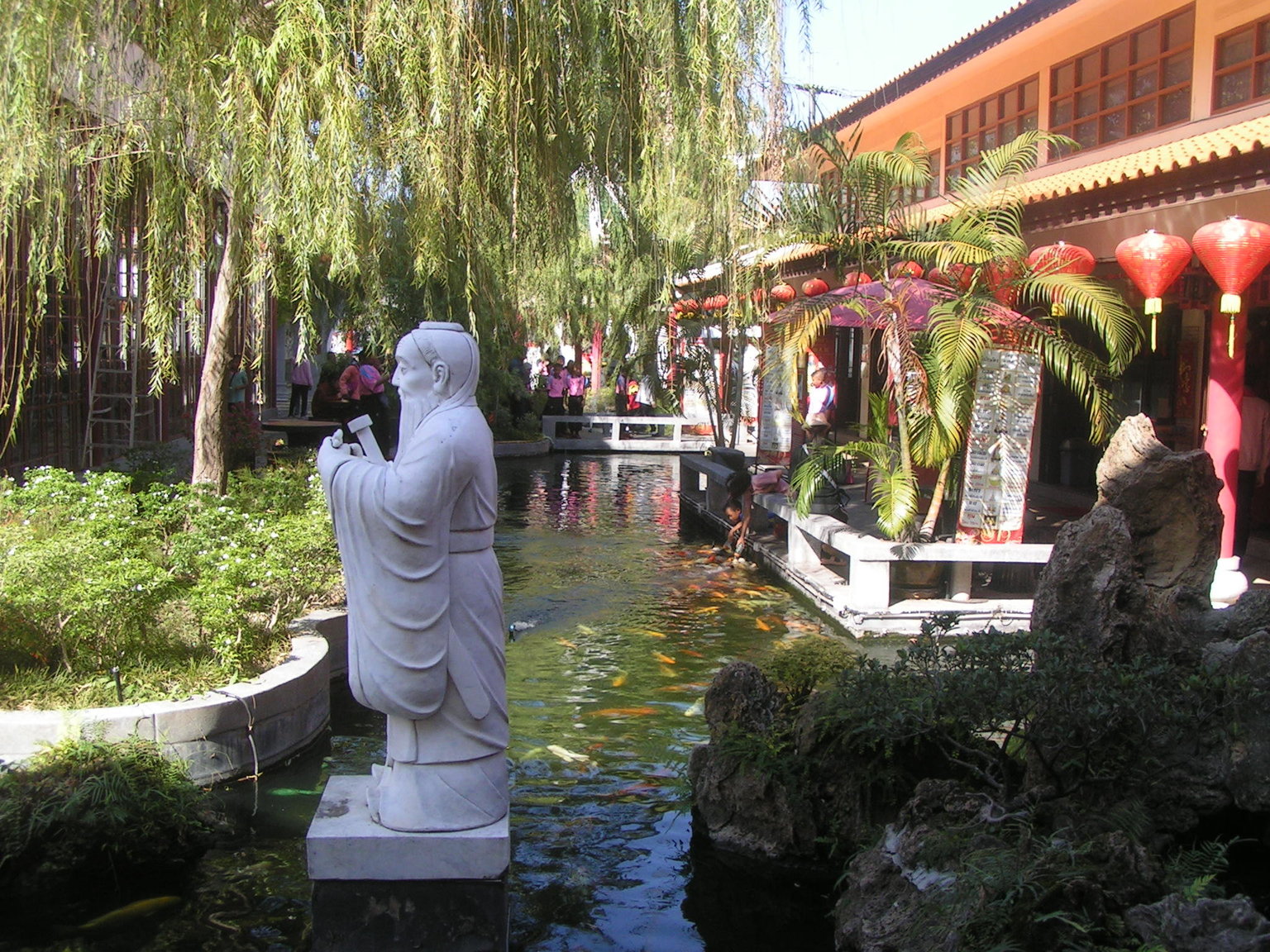 81686085_chinesewatergarden(3).thumb.JPG.03602fe9d9f47cb6406c43292a360393.JPG