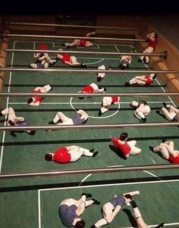 ModernFussball.jpg.4b3e491360827e579d3f06aa6bd524e0.jpg