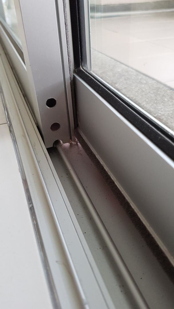 1753749865_BalconyDoor3.jpg.f9c1b8087639f05a8d64aaa619e88c47.jpg