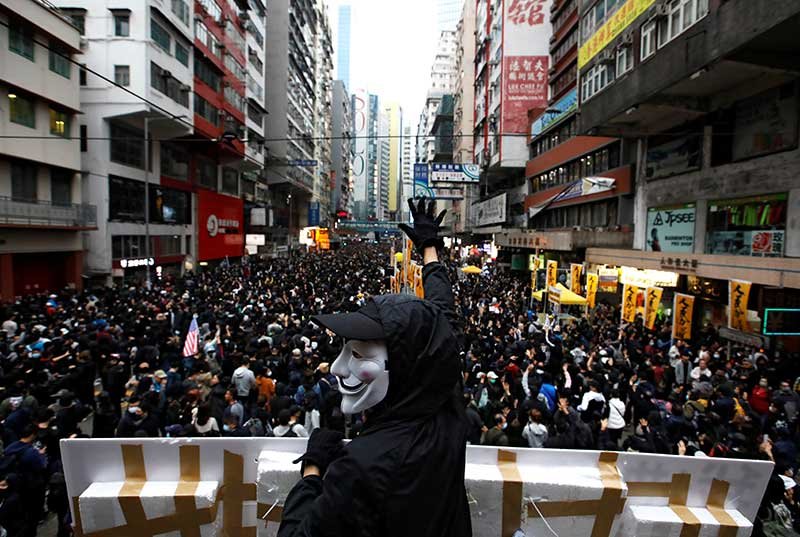 2020-01-01T185529Z_1_LYNXMPEG001OP_RTROPTP_4_HONGKONG-PROTESTS.JPG