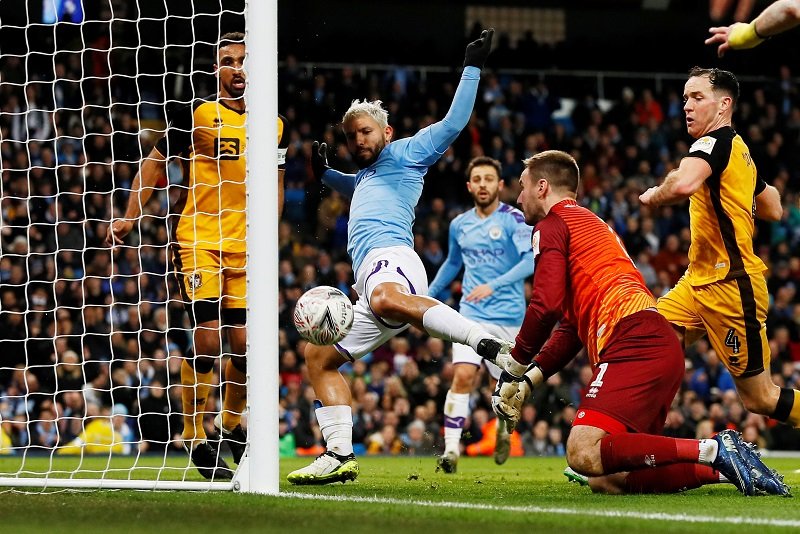 2020-01-04T193812Z_1_LYNXMPEG030NC_RTROPTP_4_SOCCER-ENGLAND-MCI-PTV-REPORT.JPG