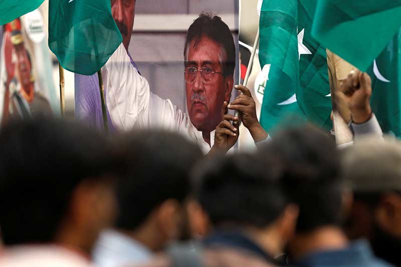 2020-01-13T153607Z_3_LYNXMPEG0C0R7_RTROPTP_4_PAKISTAN-LAW-MUSHARRAF.JPG
