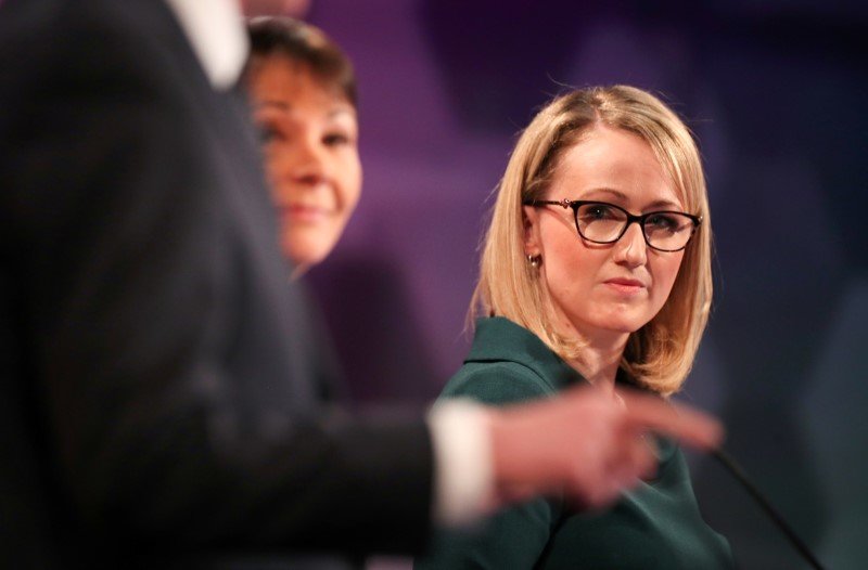 2020-01-13T155349Z_1_LYNXMPEG0C18A_RTROPTP_3_BRITAIN-ELECTION.JPG