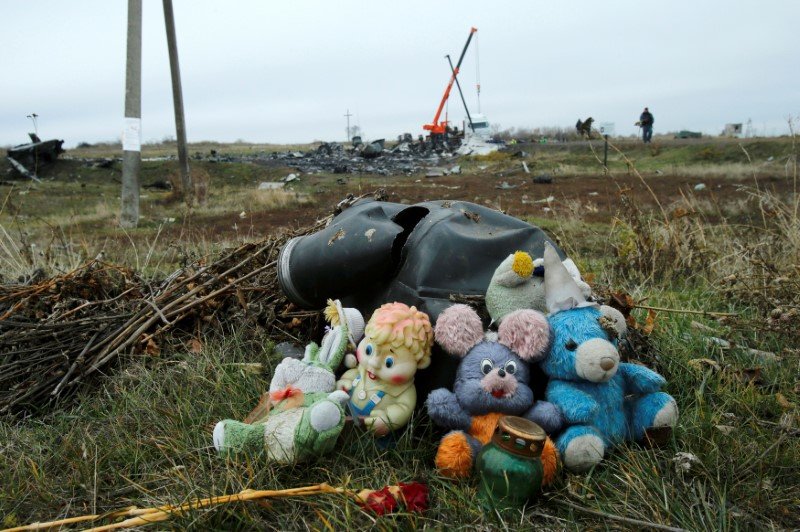 2020-01-14T235204Z_15_LYNXMPEG0D1HK_RTROPTP_3_IRAN-CRASH-AVIATION-SAFETY.JPG