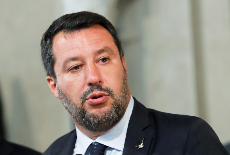 2020-01-16T190337Z_1_LYNXMPEG0F1QY_RTROPTP_3_ITALY-CANNABIS-RULING.JPG